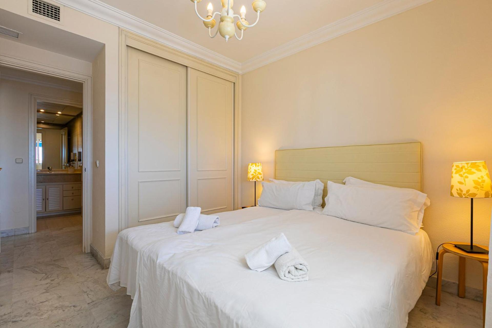 Appartement Puerto Banus, Marina Banus, 2br, 2bth, Seaviews And Parking Marbella